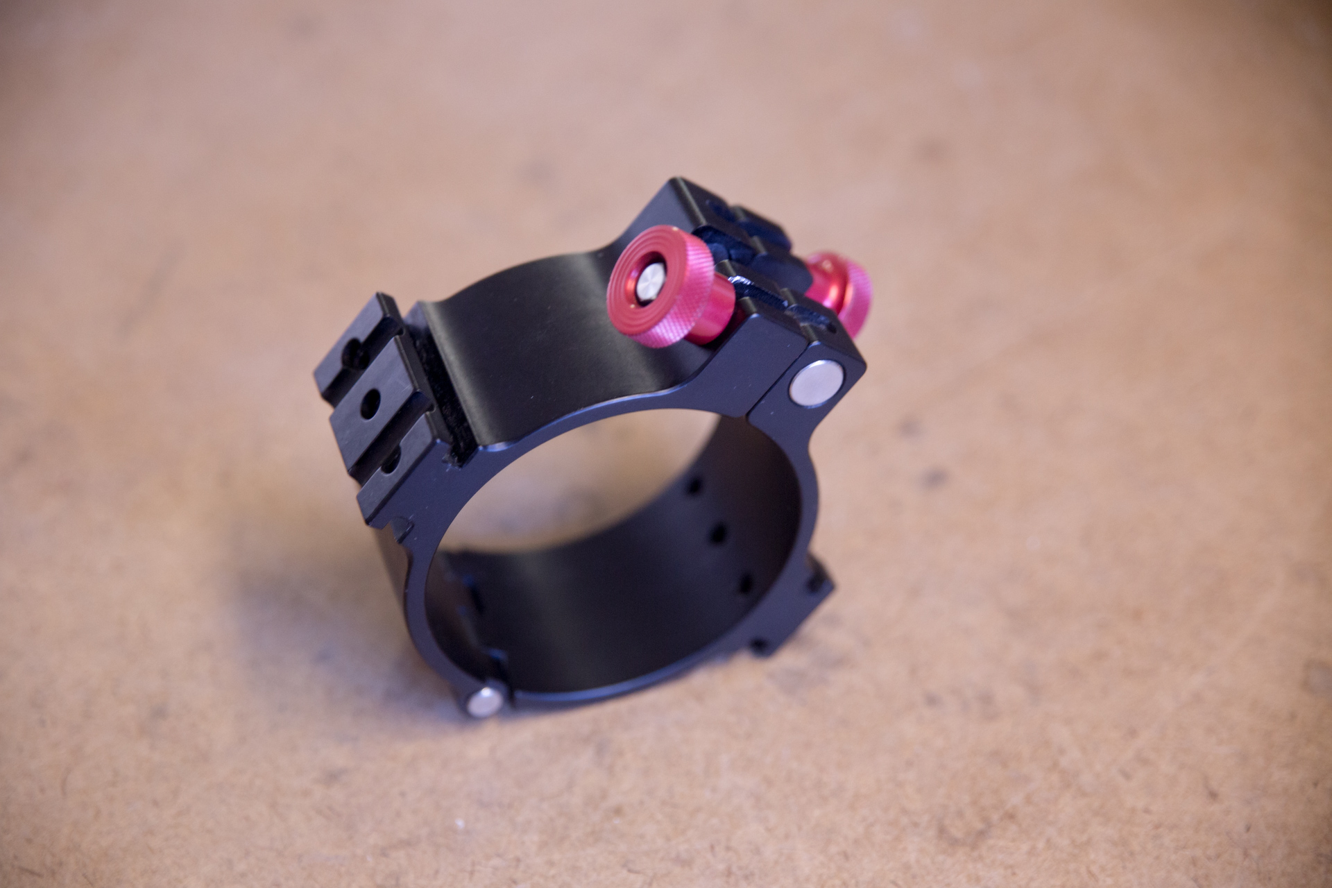 SentryPODS mast collar with dual-camera attachment
