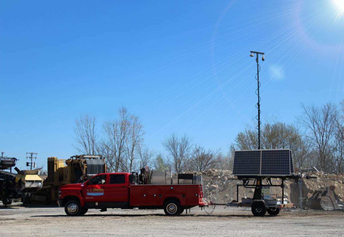 Chariot solar surveillance trailer deployed at a construction site